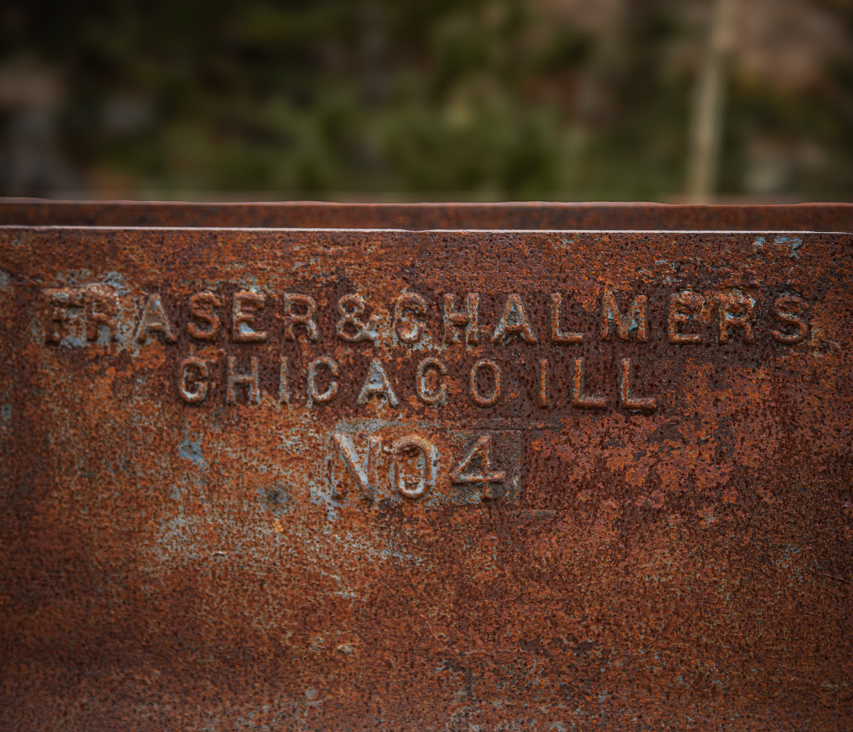 02_detail_fraser-chalmers-lettering